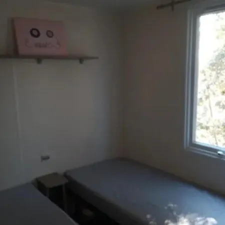 مكان تخييم Mobil 4 Pers, Terrasse Au - Api-1-52-709